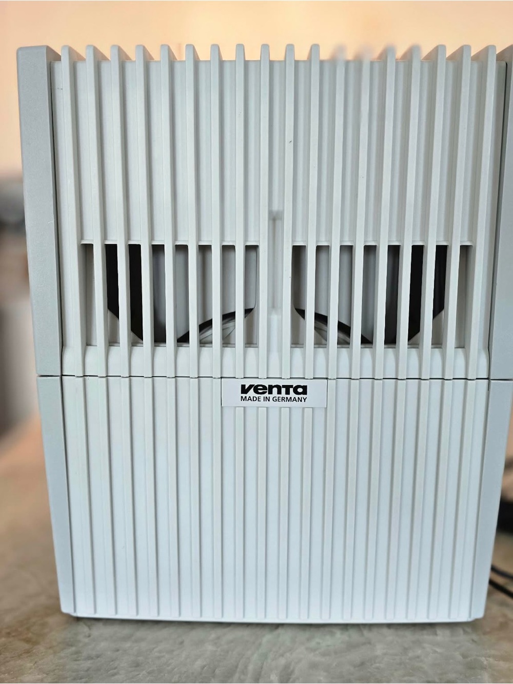 Venta LW15 Original Humidifier White, Filter-Free, Evaporative, 300 Ft Range